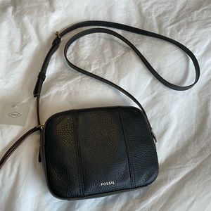 NWT Fossil Gemma Camera Crossbody Bag - Black Pebbled Leather